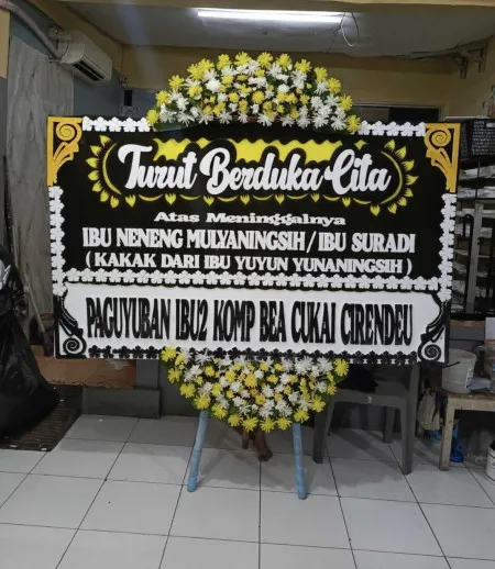Papan Bunga Duka Karang Tengah