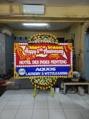 Papan Bunga di Karang Tengah